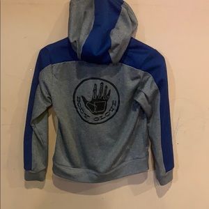 I’m selling my old jacket that is pretty cozy